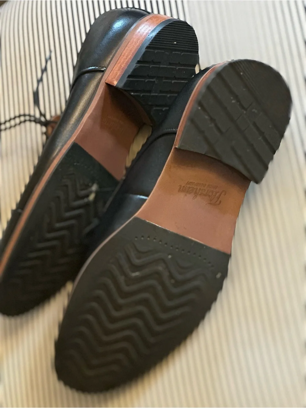 Florsheim Black Leather Cap-Toe Derby with Brown Welt